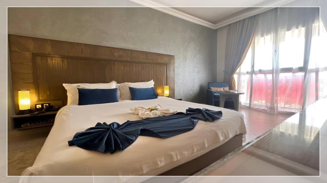 אל-עיון Hotel Al Massira מראה חיצוני תמונה