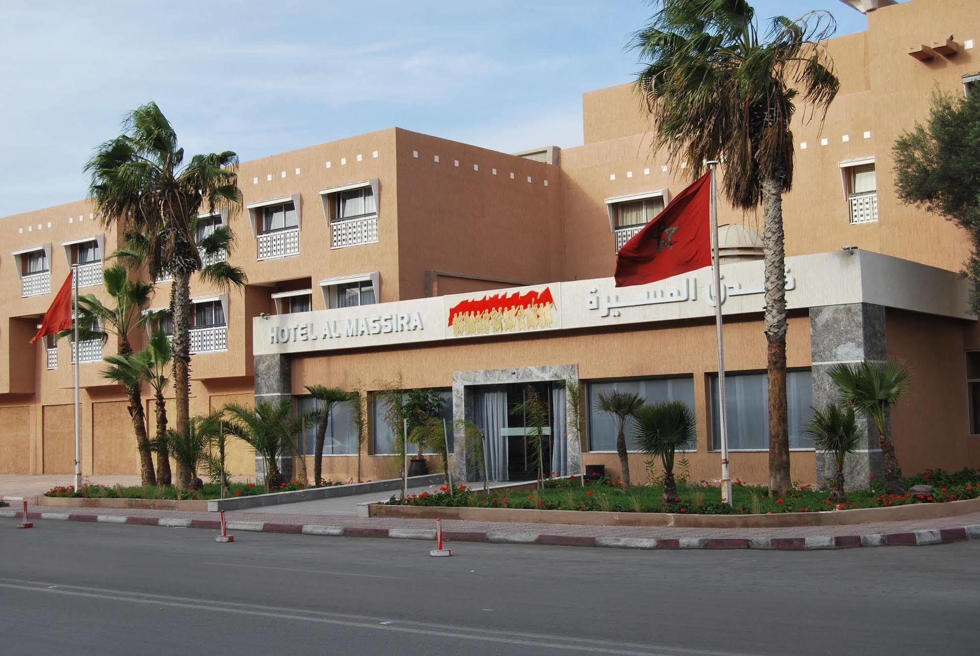 אל-עיון Hotel Al Massira מראה חיצוני תמונה